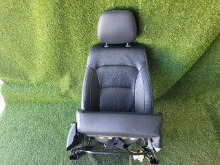 bontott SUZUKI SX4 S-Cross II Jobb első Ülés