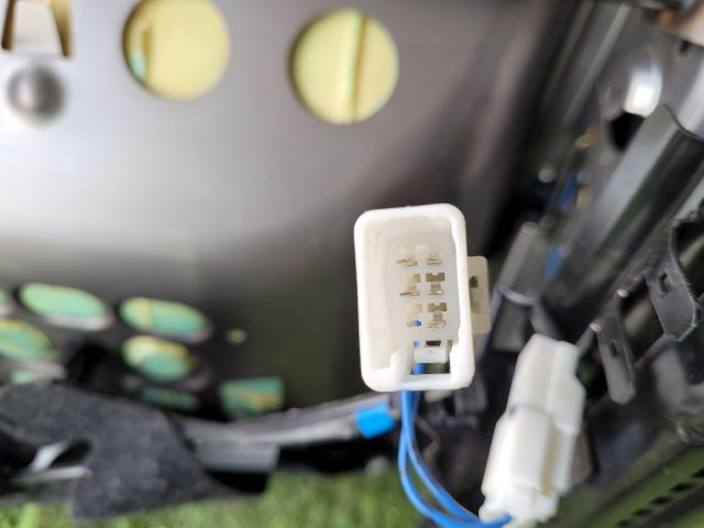 bontott SUZUKI SX4 S-Cross II Jobb első Ülés