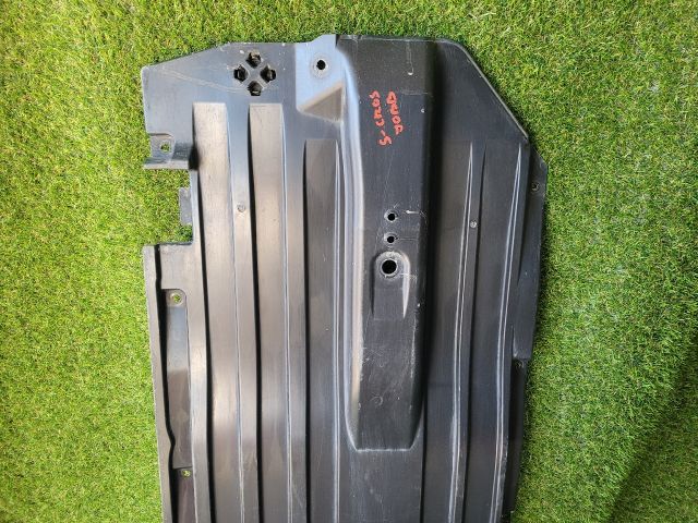 bontott SUZUKI SX4 S-Cross II Jobb Fenéklemez