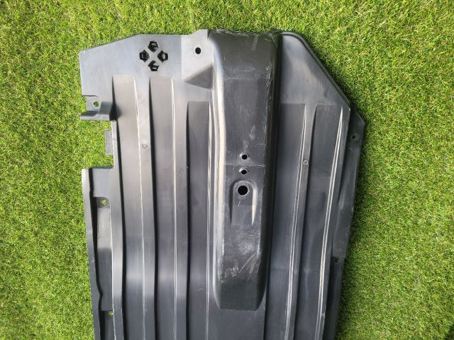 bontott SUZUKI SX4 S-Cross II Jobb Fenéklemez