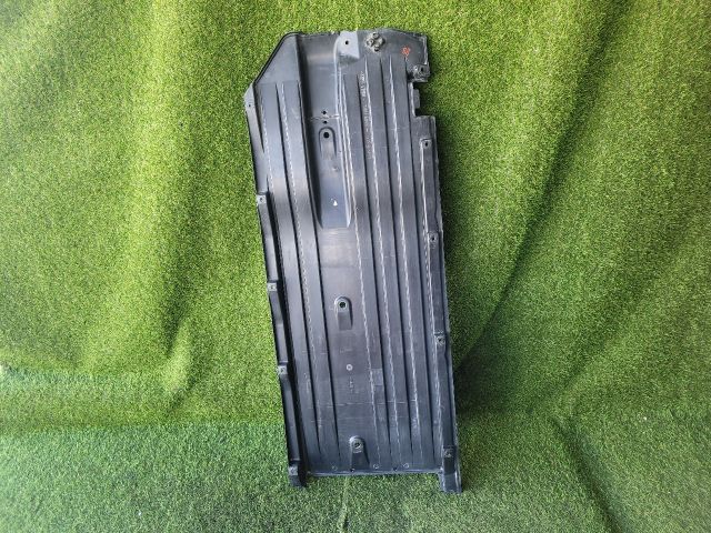 bontott SUZUKI SX4 S-Cross II Jobb Fenéklemez