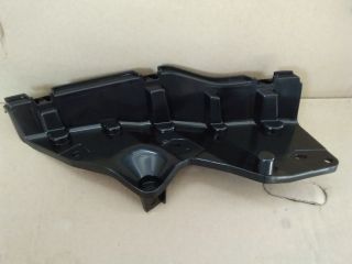 bontott SUZUKI SX4 S-Cross II Jobb Fényszóró Tartó