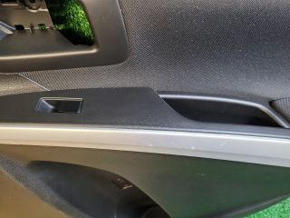 bontott SUZUKI SX4 S-Cross II Jobb hátsó Ajtó Kárpit