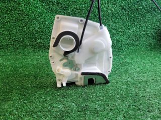 bontott SUZUKI SX4 S-Cross II Jobb hátsó Ajtózár