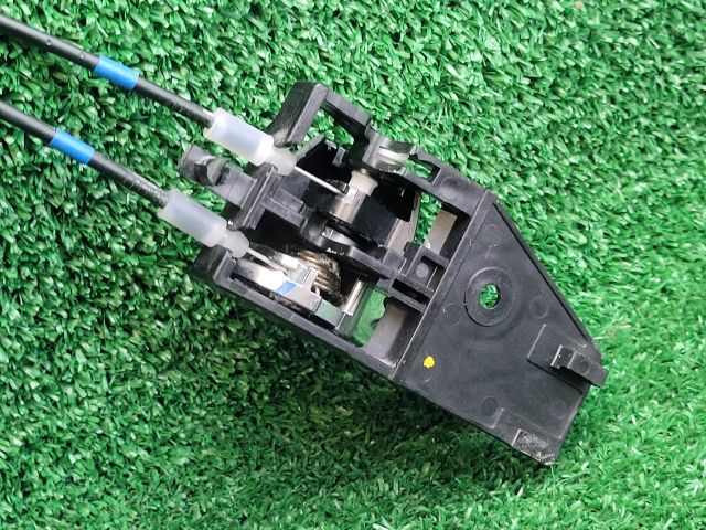 bontott SUZUKI SX4 S-Cross II Jobb hátsó Ajtózár