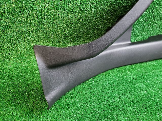 bontott SUZUKI SX4 S-Cross II Jobb hátsó Belső Küszöb Burkolat