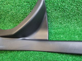 bontott SUZUKI SX4 S-Cross II Jobb hátsó Belső Küszöb Burkolat