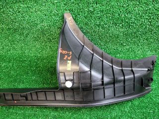 bontott SUZUKI SX4 S-Cross II Jobb hátsó Belső Küszöb Burkolat