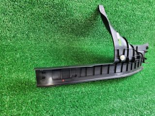 bontott SUZUKI SX4 S-Cross II Jobb hátsó Belső Küszöb Burkolat