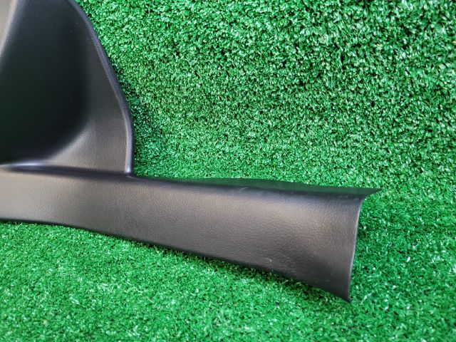 bontott SUZUKI SX4 S-Cross II Jobb hátsó Belső Küszöb Burkolat