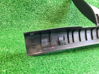 bontott SUZUKI SX4 S-Cross II Jobb hátsó Belső Küszöb Burkolat