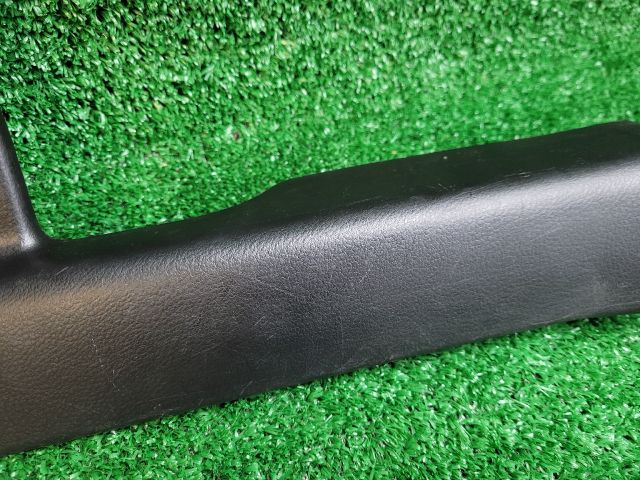 bontott SUZUKI SX4 S-Cross II Jobb hátsó Belső Küszöb Burkolat