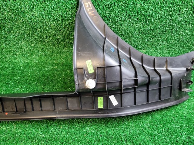 bontott SUZUKI SX4 S-Cross II Jobb hátsó Belső Küszöb Burkolat