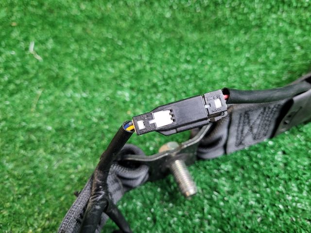 bontott SUZUKI SX4 S-Cross II Jobb hátsó Biztonsági Öv Csat