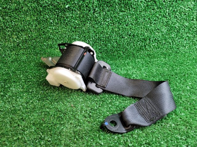 bontott SUZUKI SX4 S-Cross II Jobb hátsó Biztonsági Öv