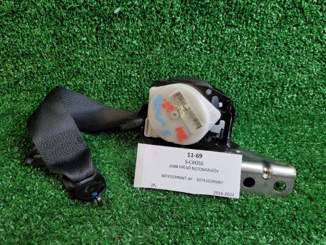 bontott SUZUKI SX4 S-Cross II Jobb hátsó Biztonsági Öv