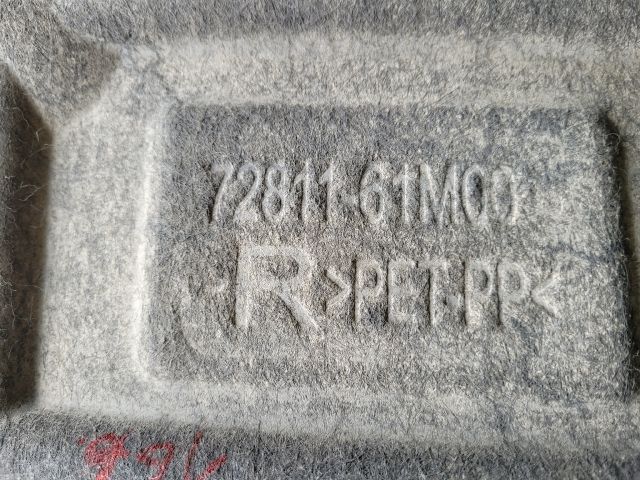 bontott SUZUKI SX4 S-Cross II Jobb hátsó Dobbetét (Kerékjárati, Műanyag)