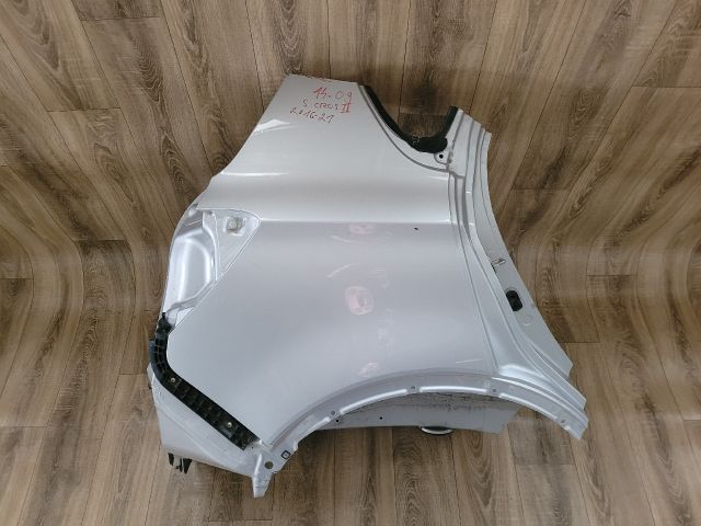 bontott SUZUKI SX4 S-Cross II Jobb hátsó Negyed Karosszéria Csomag