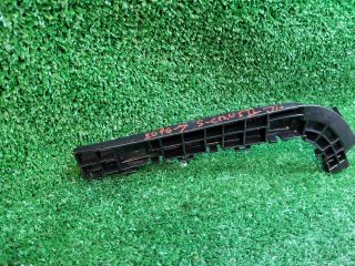 bontott SUZUKI SX4 S-Cross II Jobb hátsó Oldal Lökhárító Tartó (Műanyag)