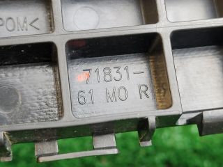 bontott SUZUKI SX4 S-Cross II Jobb hátsó Oldal Lökhárító Tartó (Műanyag)