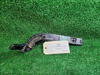 bontott SUZUKI SX4 S-Cross II Jobb hátsó Oldal Lökhárító Tartó (Műanyag)