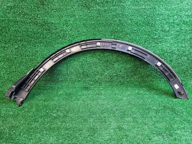 bontott SUZUKI SX4 S-Cross II Jobb hátsó Sárvédő Szélesítő