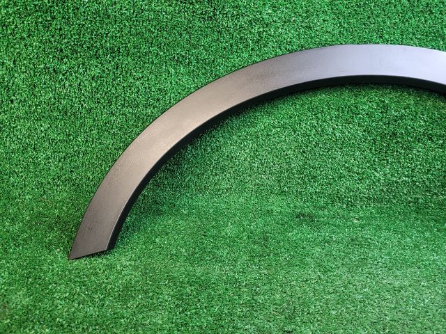 bontott SUZUKI SX4 S-Cross II Jobb hátsó Sárvédő Szélesítő