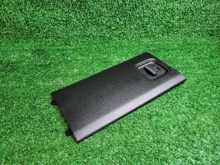 bontott SUZUKI SX4 S-Cross II Jobb hátsó Tároló Rekesz Fedél