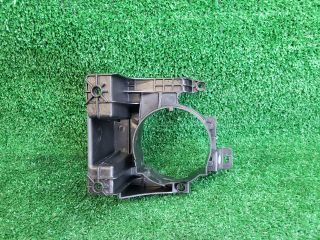 bontott SUZUKI SX4 S-Cross II Jobb Ködfényszóró Tartó