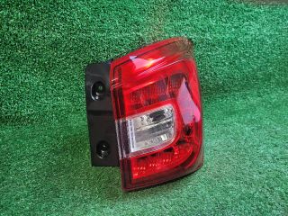 bontott SUZUKI SX4 S-Cross II Jobb Külső Hátsó Lámpa