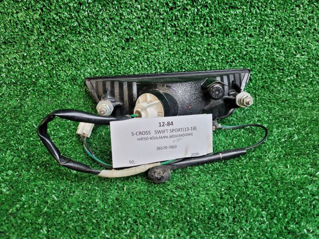 bontott SUZUKI SX4 S-Cross II Ködzárófény