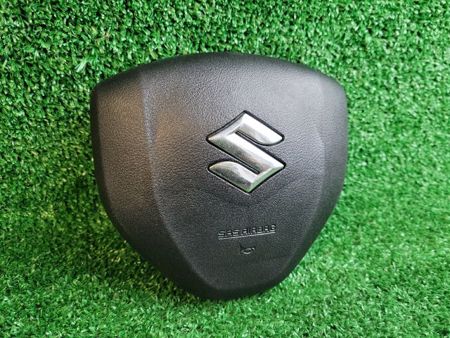 bontott SUZUKI SX4 S-Cross II Kormánylégzsák