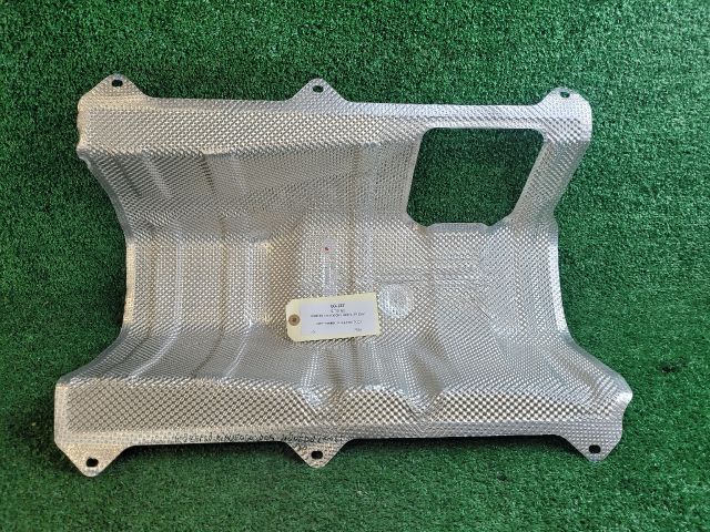 bontott SUZUKI SX4 S-Cross II Középső Kipufogó Dob Hővédő Lemez