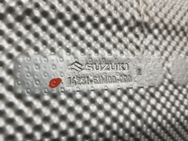 bontott SUZUKI SX4 S-Cross II Középső Kipufogó Dob Hővédő Lemez