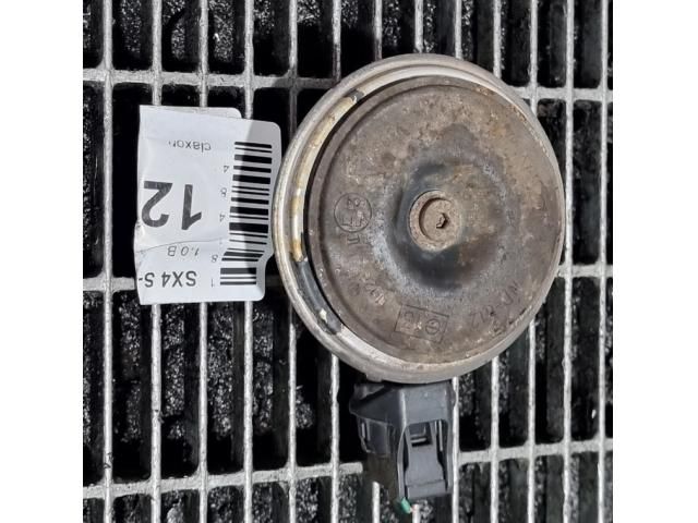 bontott SUZUKI SX4 S-Cross II Kürt