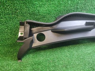 bontott SUZUKI SX4 S-Cross II Levélrács