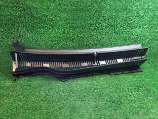 bontott SUZUKI SX4 S-Cross II Levélrács