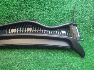 bontott SUZUKI SX4 S-Cross II Levélrács