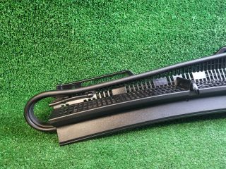 bontott SUZUKI SX4 S-Cross II Levélrács