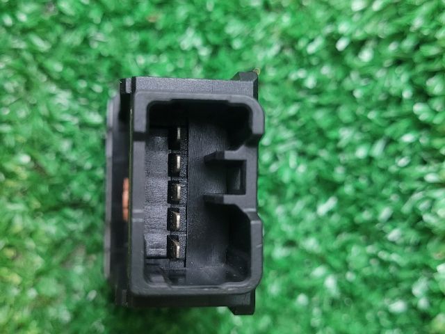 bontott SUZUKI SX4 S-Cross II Menetstabilizátor Kapcsoló