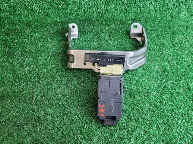 bontott SUZUKI SX4 S-Cross II Okos Kerékszelep