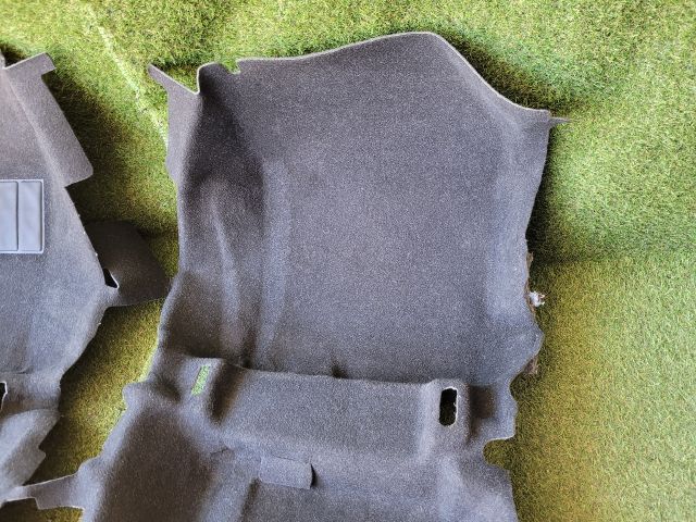 bontott SUZUKI SX4 S-Cross II Padlószőnyeg