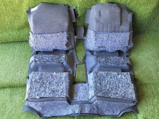 bontott SUZUKI SX4 S-Cross II Padlószőnyeg