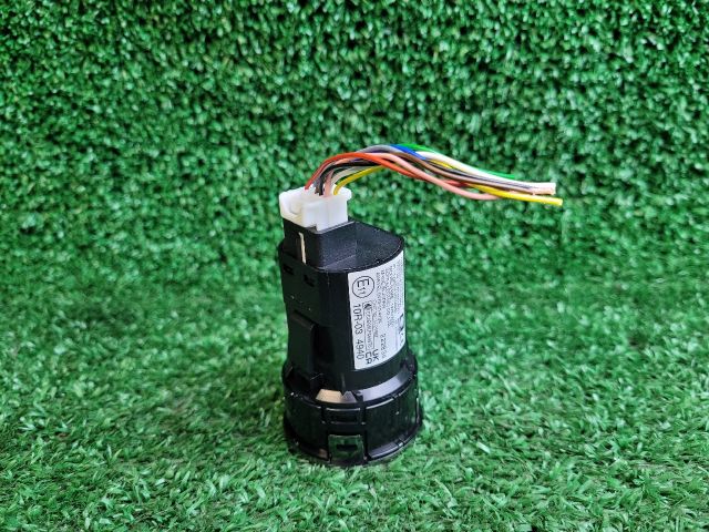 bontott SUZUKI SX4 S-Cross II Start / Stop Indító Gomb