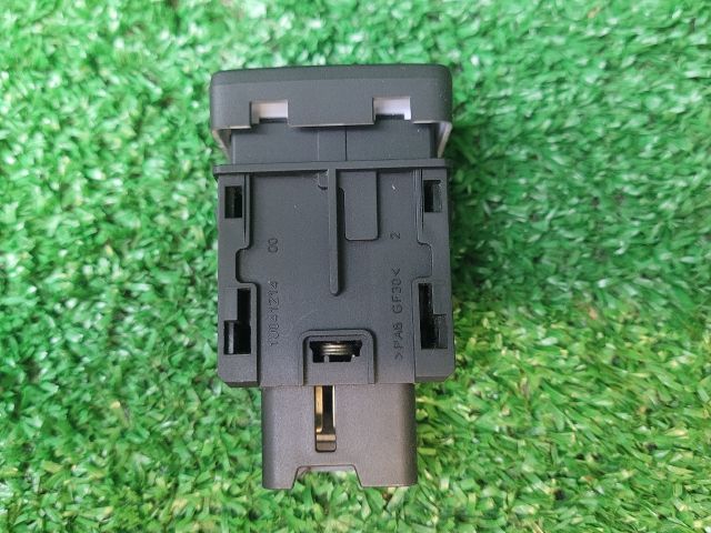 bontott SUZUKI SX4 S-Cross II Start / Stop Indító Gomb