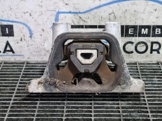 bontott SUZUKI SX4 S-Cross II Tartó Bak