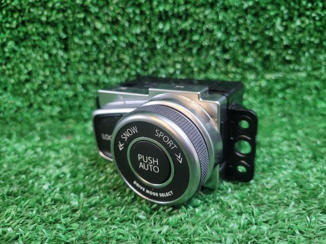 bontott SUZUKI SX4 S-Cross II Üzemmód Választó Kapcsoló