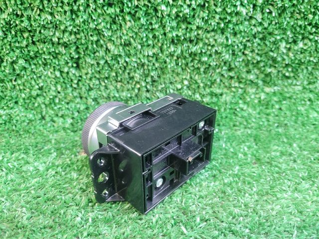 bontott SUZUKI SX4 S-Cross II Üzemmód Választó Kapcsoló