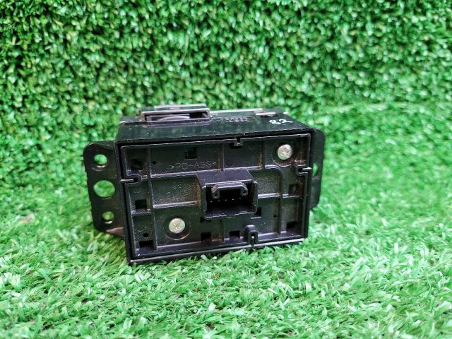 bontott SUZUKI SX4 S-Cross II Üzemmód Választó Kapcsoló