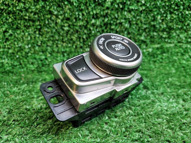 bontott SUZUKI SX4 S-Cross II Üzemmód Választó Kapcsoló